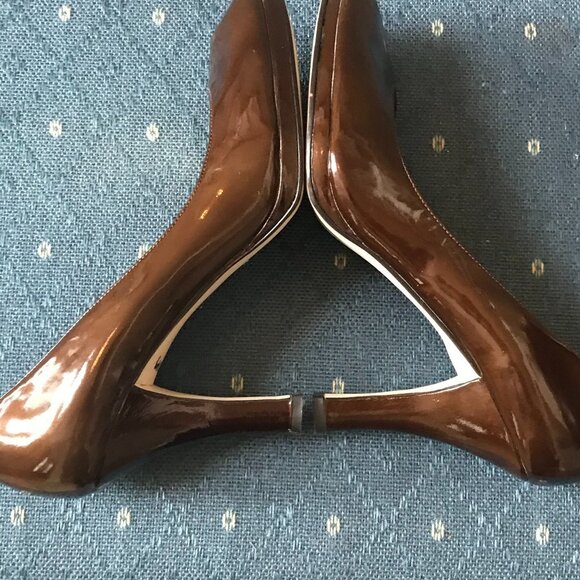 ENZO ANGIOLINI Heels- Patent Leather Peep Toe (Brown) - Picture 8 of 12